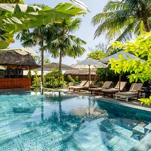 Shoreline Aparthotel